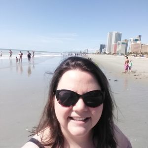 Meet your Posher, Alicia